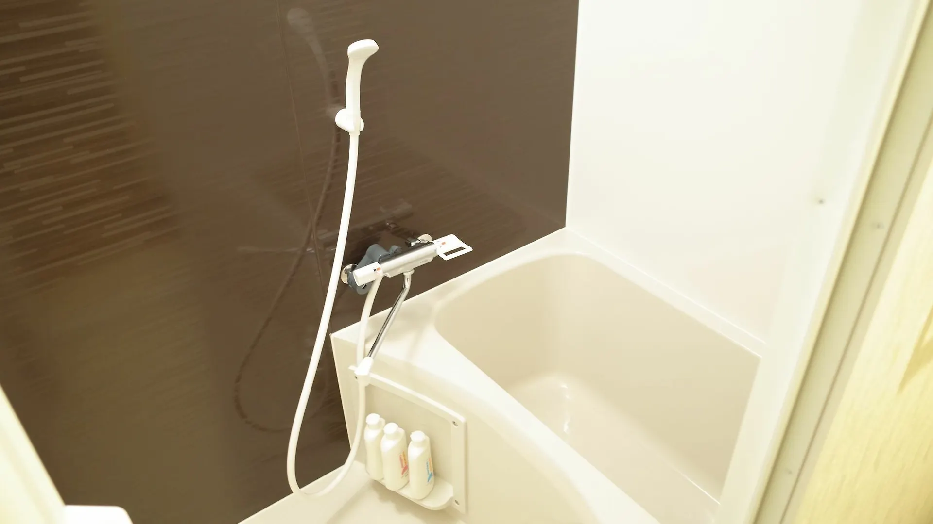 Hotel Bnb+ Shinjuku Castle - Hostel Tokyo Japan