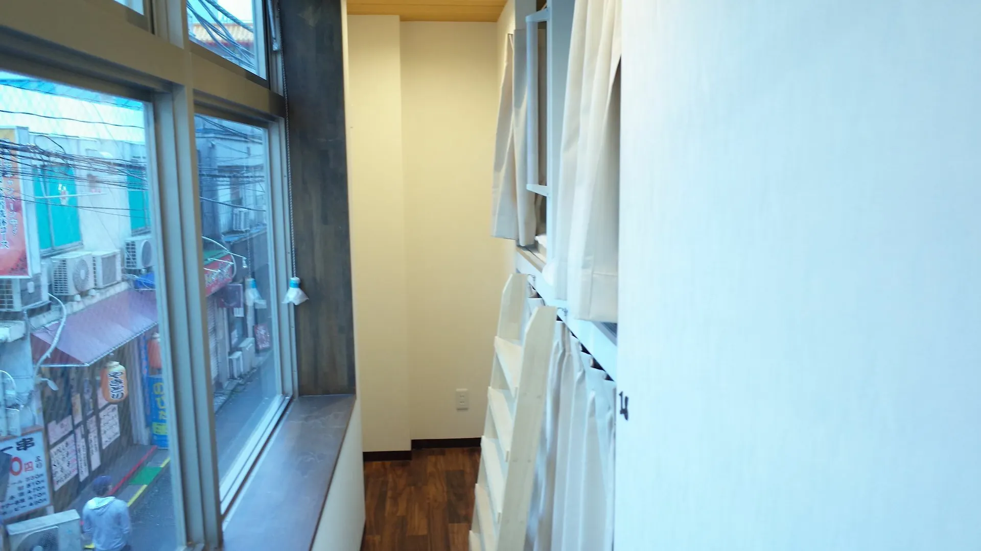 Bnb+ Shinjuku Castle - Hostel Токио 0*,